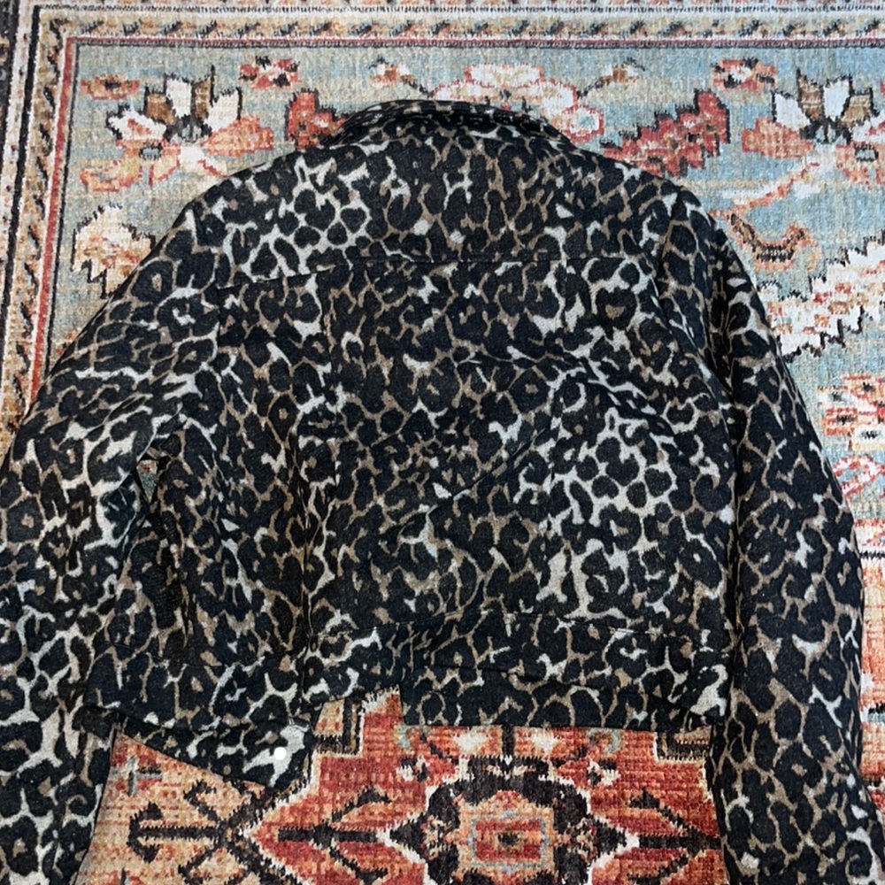 Leopard Cropped Jacket - Picture 5 of 5